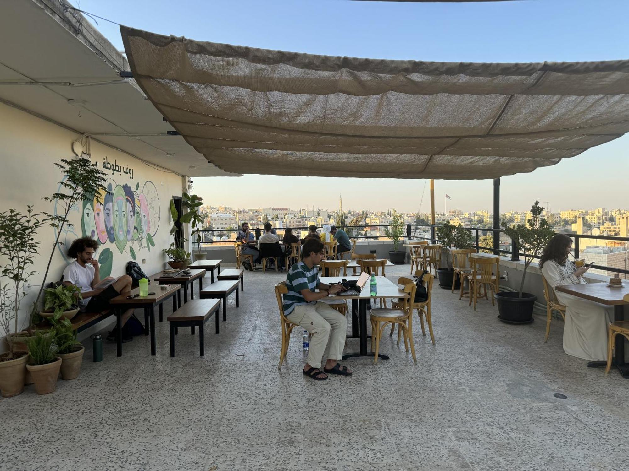 Battuta Hostel عمان المظهر الخارجي الصورة